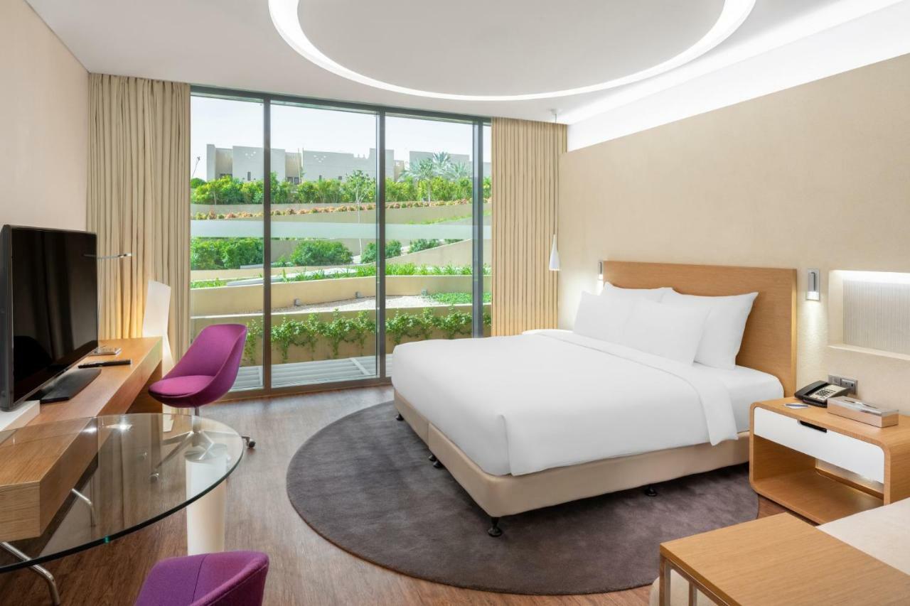 Radisson Blu Hotel & Residence, Riyadh Diplomatic Quarter Buitenkant foto
