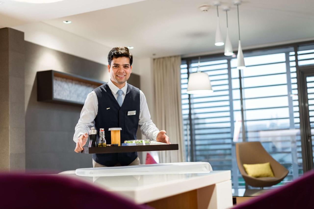 Radisson Blu Hotel & Residence, Riyadh Diplomatic Quarter Buitenkant foto