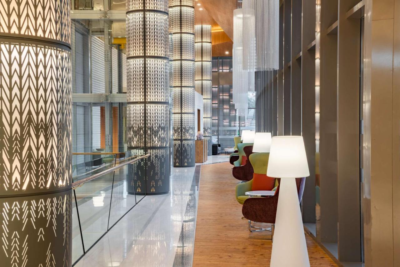Radisson Blu Hotel & Residence, Riyadh Diplomatic Quarter Buitenkant foto